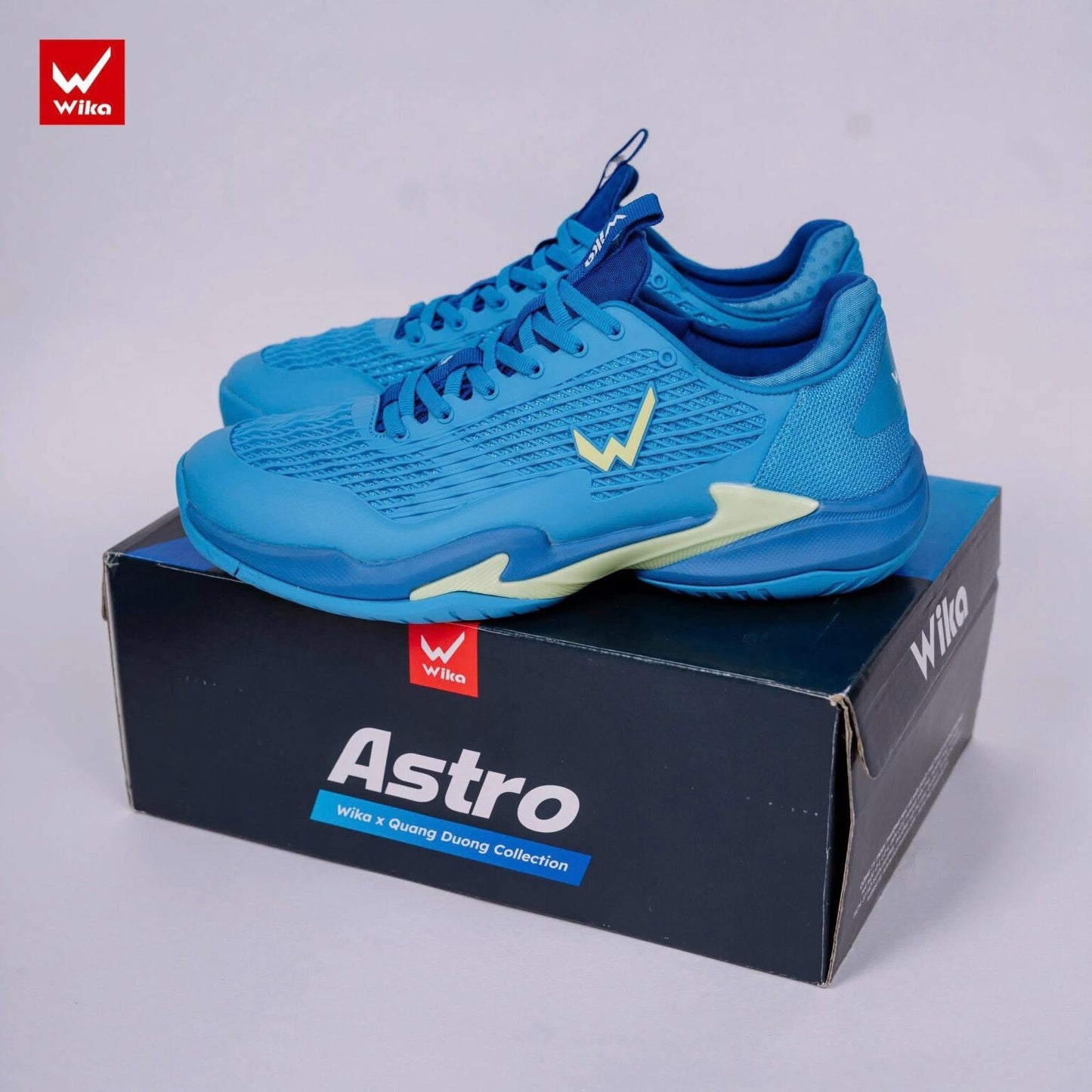 Wika Astro Blue Pickleball Shoes